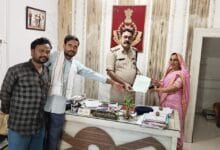 गांव में जुआ सट्टा बंद करो