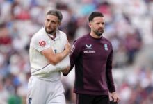Chris Woakes की हिम्मत ने सबको चौंकाया! कंधा टूटा फिर भी खेलने को तैयार