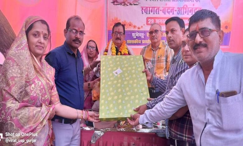 महेश अधरुज सेवानिवृत्ति