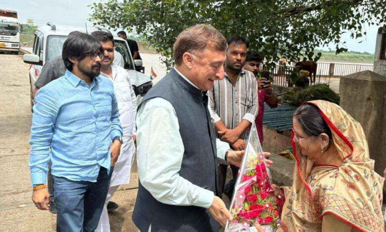 गाडरवारा में राज्यसभा सांसद विवेक कृष्ण तनखा का