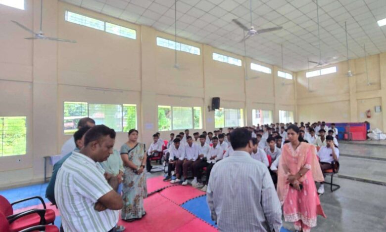 एकलव्य विद्यालय शाहपुर