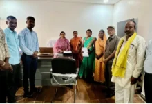 आदिवासी महिला सरपंच