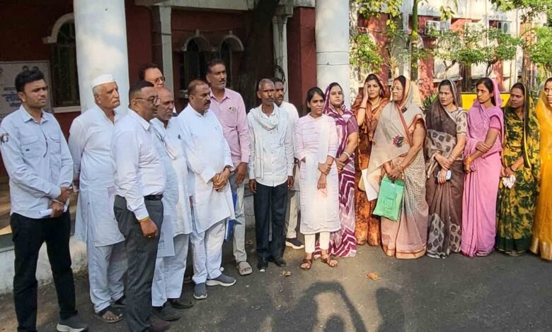 हरदा में पार्षदों की बगावत, सिराली नगर परिषद अध्यक्ष अनीता अग्रवाल के खिलाफ अविश्वास प्रस्ताव Janta express live