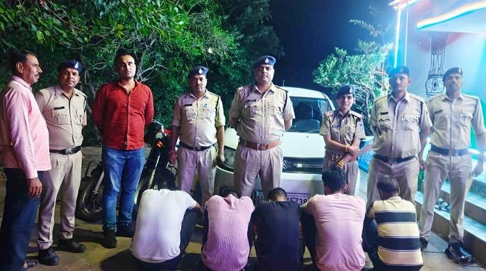 तीन दिन में बड़ी कार्रवाई: नरसिंहपुर पुलिस की गिरफ्त में आए 214 जुआड़ी, 4 लाख रुपये नकद जप्त जनता एक्सप्रेस लाइव