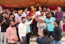 मयूर कप 2025: नर्मदापुरम में खेल और उत्सव का संगम, प्रशांत 23 स्पोर्ट्स बनी विजेता टीम