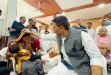 प्रदेश कांग्रेस अध्यक्ष जीतू पटवारी पहुँचे इटारसी-सुखतवा, छिंदवाड़ा में प्रभावित परिवारों से की मुलाकात