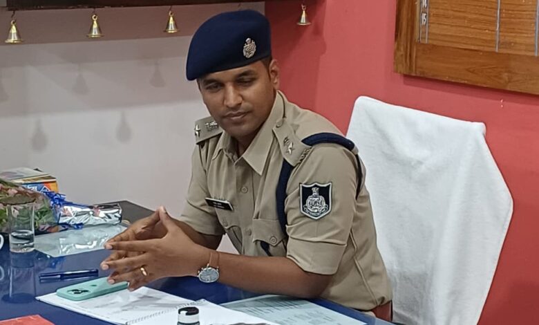नर्मदापुरम के नए एसपी साईं कृष्णा थोटा ने किया पथरौटा थाने का निरीक्षण, ली व्यवस्थाओं की जानकारी