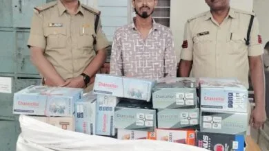 सोहागपुर पुलिस की ईमानदारी और इंसाफ की मिसाल — रात में लावारिस कार्टून सुरक्षित किया, दिन में मजदूरों को दिलाया उनका हक Janta express live