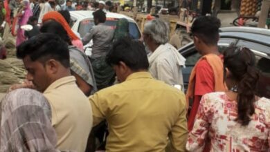 सालीचौका में झाड़ू, कपड़ा, गुड बाजार और सब्जी बाजार में भारी जाम, राहगीरों को हो रही परेशानी – नगर परिषद और पुलिस प्रशासन ध्यान दें Janta express live