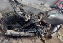 गाडरवारा में अज्ञात व्यक्ति द्वारा मोटरसाइकिल में आग Janta express live