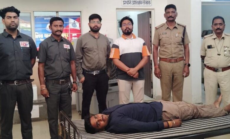 थाना Janta express live