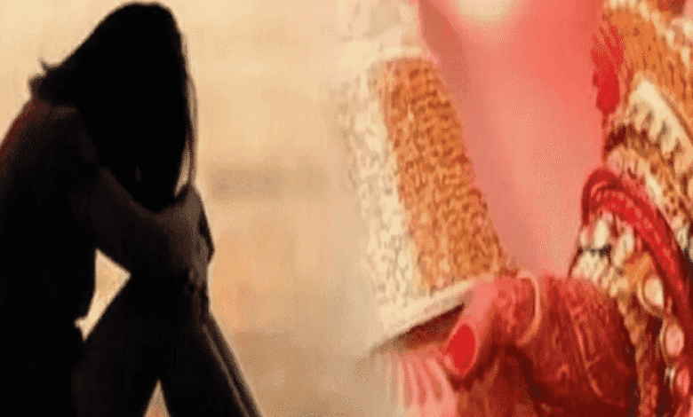 सोशल मीडिया फ्रेंड ने शादी का झांसा देकर महिला से किया दुष्कर्म, भोपाल से जबलपुर बुलाकर बनाया हवस का शिकार Janta express live