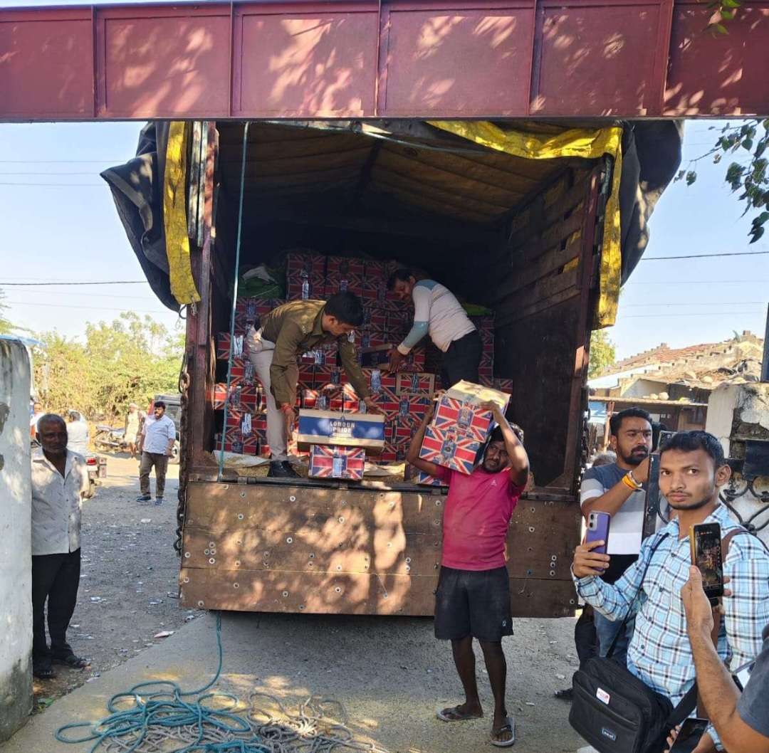 अवैध शराब तस्करी झाबुआ