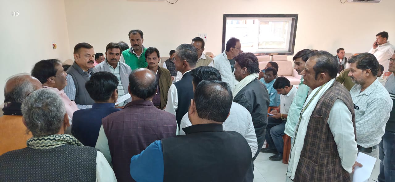 परिवहन व शिक्षा मंत्री राव उदय प्रताप सिंह