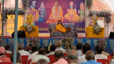 सुश्री धामेश्वरी देवी प्रवचन